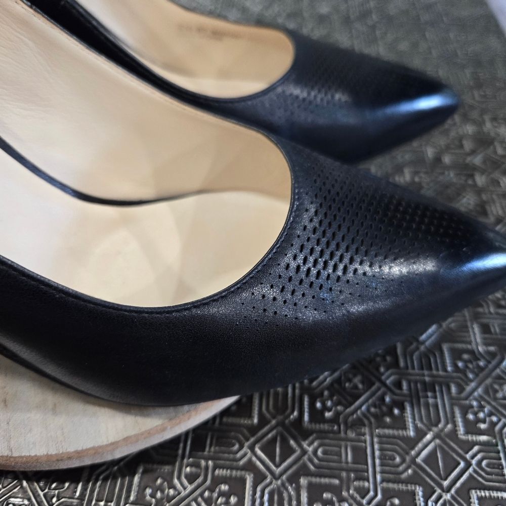 🐢 Cole Haan Antoinette Grand Pump 4" heel size 10.5 Exceptional condtion. - Picture 5 of 17